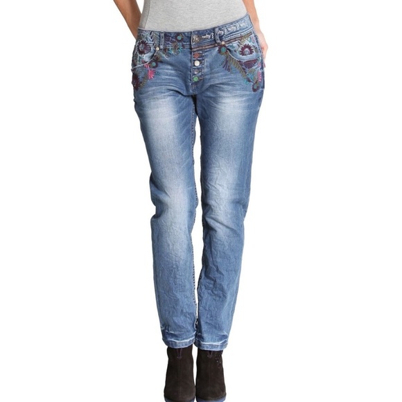 Desigual Women's Embroidered Floral Mid Rise Slim Straight Jeans Size 26/8 - Picture 1 of 13